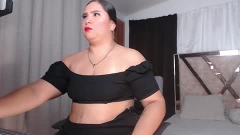 Snapshot of madam_agathaa chatting on 22, 4, 2026 Agathaa white online show from 22, 4, 2026