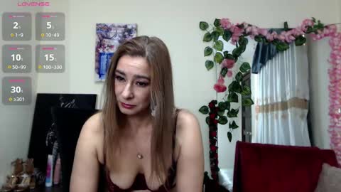 Snapshot of madam_dali chatting on 7, 1, 2025 Dalila online show from 7, 1, 2025