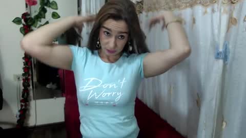 Snapshot of madam_dali chatting on 5, 2, 2025 Dalila online show from 5, 2, 2025