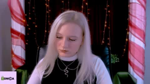 Snapshot of madam_ulis chatting on 26, 12, 2024 Ulis online show from 26, 12, 2024