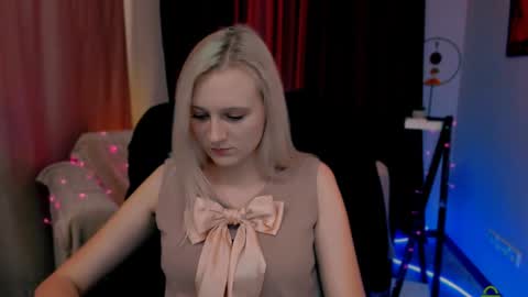 Snapshot of madam_ulis chatting on 27, 1, 2025 Ulis online show from 27, 1, 2025