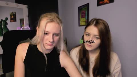 Snapshot of madam_ulis chatting on 8, 2, 2025 Ulis online show from 8, 2, 2025