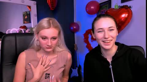 Snapshot of madam_ulis chatting on 15, 2, 2025 Ulis online show from 15, 2, 2025