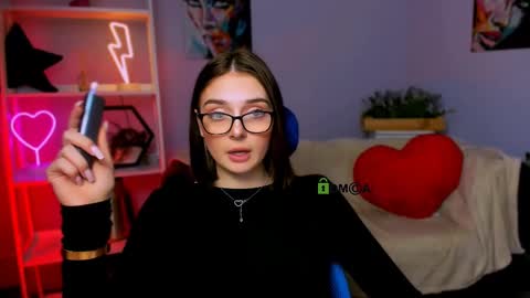 Snapshot of madam_ulis chatting on 11, 3, 2025 Ulis online show from 11, 3, 2025