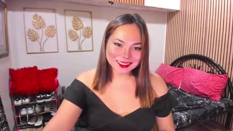 Snapshot of madame_ivy chatting on 8, 3, 2025 Ivy online show from 8, 3, 2025