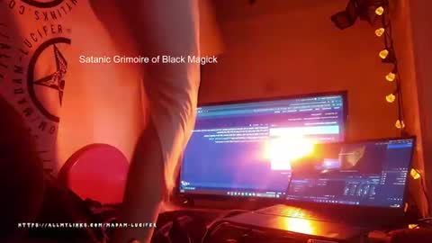 Snapshot of madame_lucifer chatting on 15, 7, 2026 Madame Lucifer online show from 15, 7, 2026