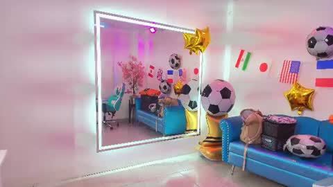 Snapshot of madame_scarllet chatting on 17, 6, 2026 Madame Scarllet online show from 17, 6, 2026