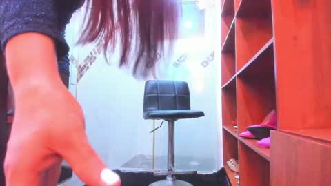 Madame Carla  online show from 19, 2, 2025