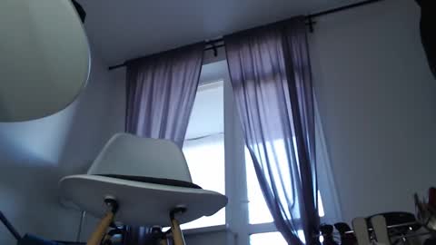 madamekatrina online show from 8, 10, 2025