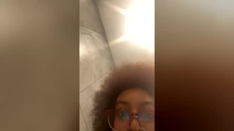 Snapshot of madamp1 chatting on 8, 7, 2026 madamp1 online show from 8, 7, 2026