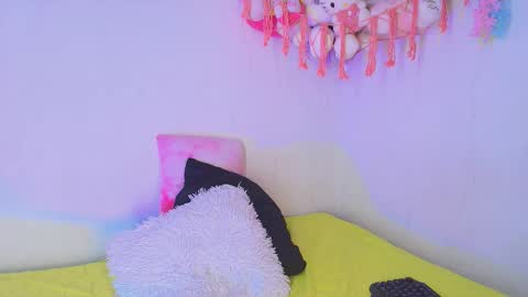 maddie 09 online show from 26, 11, 2025