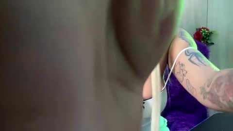 Maddie online show from 23, 10, 2025