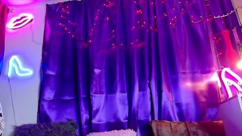 Miss Lust online show from 19, 4, 2026