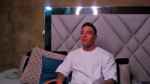 Snapshot of maddox_santana chatting on 29, 10, 2025 Maddox Santana online show from 29, 10, 2025