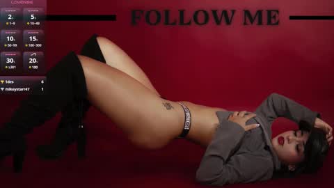 Snapshot of maddy_brooks chatting on 5, 3, 2025 Maddy online show from 5, 3, 2025