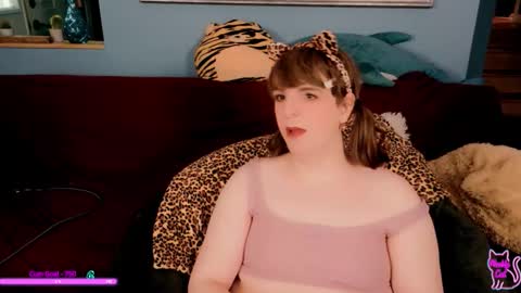 Maddy Cat online show from 26, 11, 2025