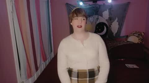 Maddy Cat online show from 2, 2, 2026