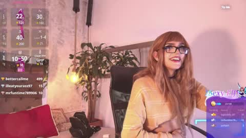 Snapshot of maddy_cooper_ chatting on 28, 12, 2024 Maddy online show from 28, 12, 2024