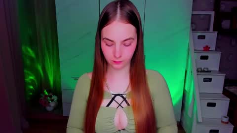Snapshot of maddy_gate chatting on 8, 5, 2026 maddy_gate online show from 8, 5, 2026