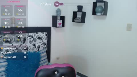 Maddy Parker  online show from 30, 12, 2024