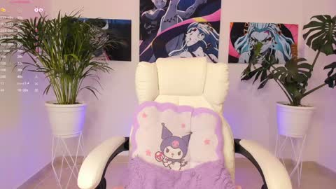 Snapshot of maddy_uwu chatting on 2, 12, 2024 maddy_uwu online show from 2, 12, 2024