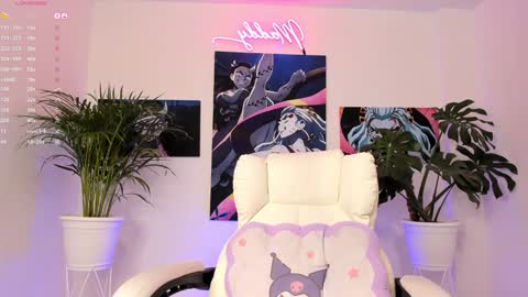 Snapshot of maddy_uwu chatting on 23, 12, 2024 maddy_uwu online show from 23, 12, 2024