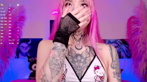 Snapshot of maddy_uwu chatting on 10, 9, 2025 maddy_uwu online show from 10, 9, 2025