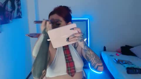 maddy_vicius19 online show from 12, 11, 2025