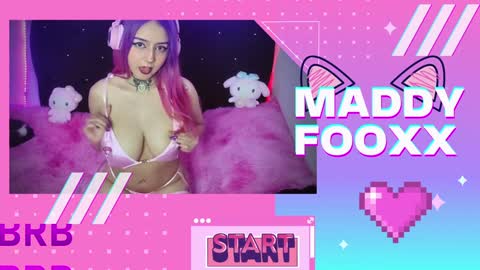 Snapshot of maddyfoox chatting on 4, 1, 2025 Maddy Foox online show from 4, 1, 2025