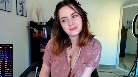 madelamee online show from 4, 2, 2026