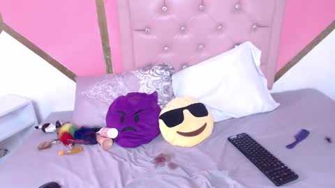 Madeline online show from 5, 2, 2025