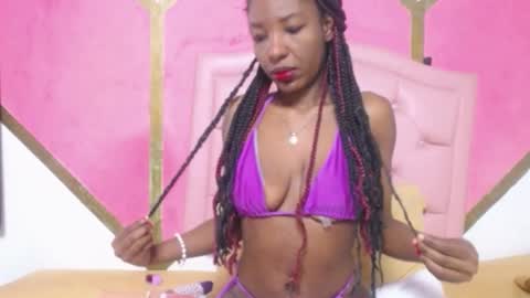 Madeline online show from 21, 11, 2025