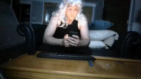 madelinemonroee online show from 16, 5, 2026