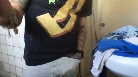 madeyoulook818 online show from 2, 2, 2026