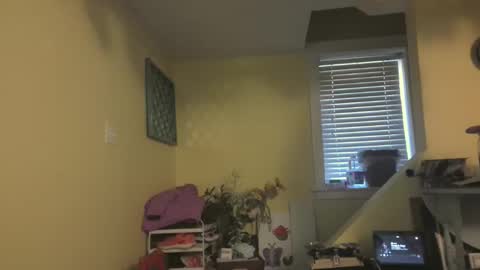 Madie Ray online show from 21, 12, 2025