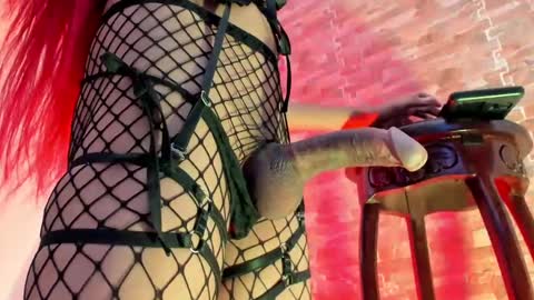 madison_cambell online show from 25, 2, 2025