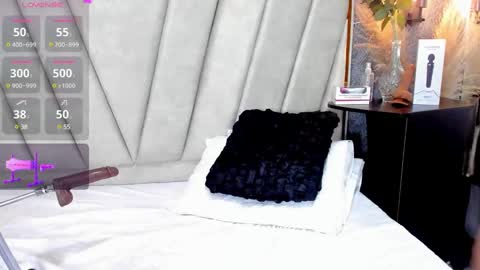 Snapshot of madison_diaz1 chatting on 22, 12, 2024 Madi online show from 22, 12, 2024