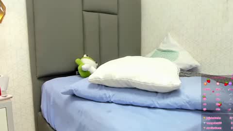 Snapshot of madison_rowan chatting on 12, 3, 2025 MADI online show from 12, 3, 2025