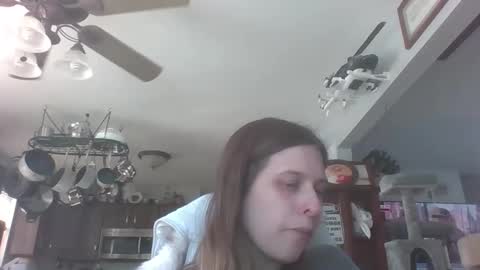 Snapshot of madisonswift18 chatting on 4, 2, 2026 Madison Swift online show from 4, 2, 2026