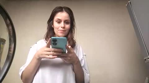 My name is madi Lushdomi is activeThere are legends that in this room all your wishes can come true  Private is Open online show from 29, 5, 2026