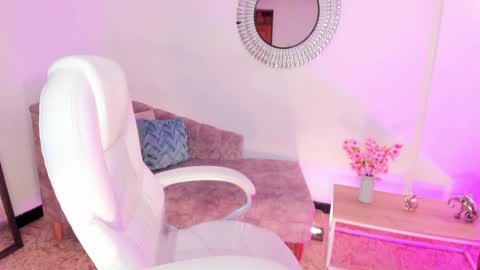 Madisson Davon online show from 24, 1, 2025