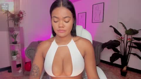 Madisson Davon online show from 16, 2, 2025