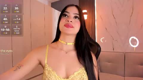 Snapshot of madisson_foxxx_ chatting on 21, 6, 2026 Madi Fox online show from 21, 6, 2026