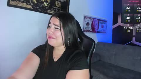 madissonlee__ online show from 13, 9, 2025