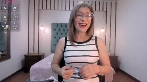 Snapshot of madissonlow chatting on 11, 7, 2026 Miss Madisson online show from 11, 7, 2026