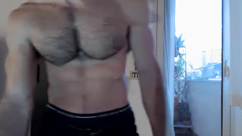 Snapshot of madmax20x chatting on 22, 12, 2024 madmax20x online show from 22, 12, 2024