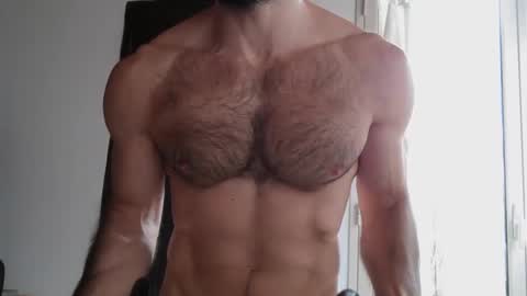 Snapshot of madmax20x chatting on 24, 12, 2024 madmax20x online show from 24, 12, 2024