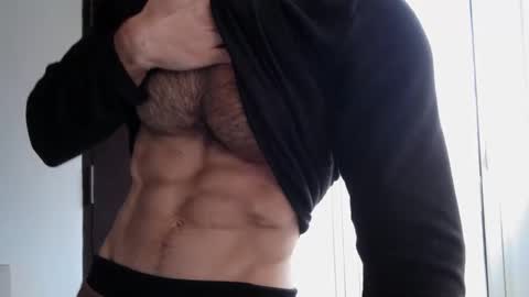 Snapshot of madmax20x chatting on 25, 12, 2024 madmax20x online show from 25, 12, 2024