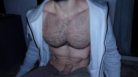 Snapshot of madmax20x chatting on 26, 12, 2024 madmax20x online show from 26, 12, 2024