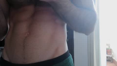 Snapshot of madmax20x chatting on 28, 12, 2024 madmax20x online show from 28, 12, 2024